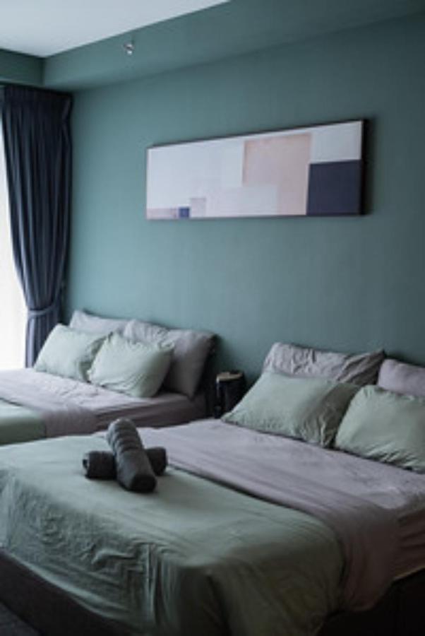 Deluxe Seaview Suite Twin Bed By The Only Bnb Tanjung Tokong المظهر الخارجي الصورة